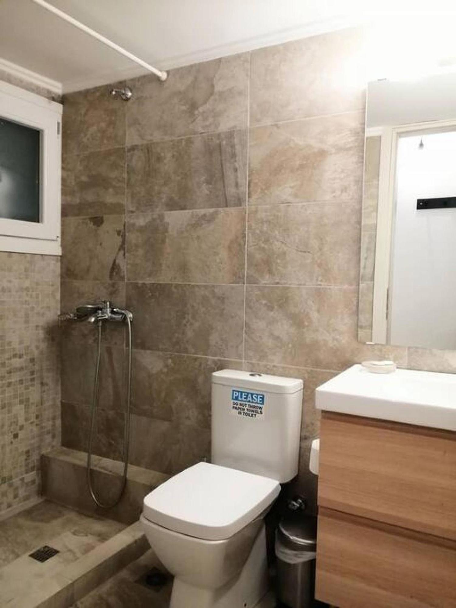 Stylish In Acropolis Appartement *